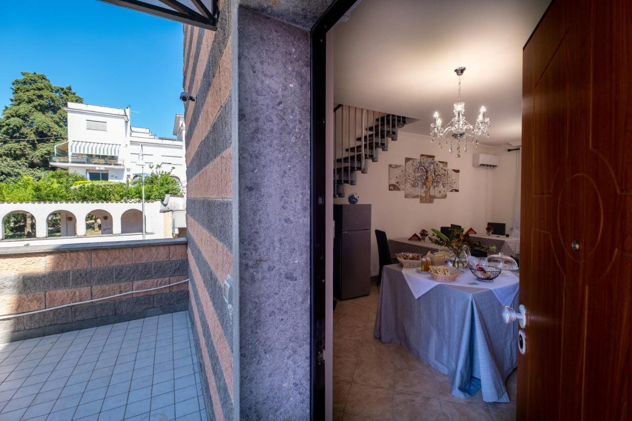 La Casa Di Lally フィアーノ・ロマーノ エクステリア 写真